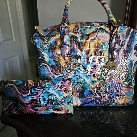 Brahmin Multicolor Women's Bag and Wallet Set - Picture 1 of 3